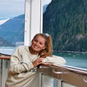 Meet your Posher, Allison